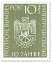 Stamp: Deutsches Museum München - Eule auf halbem Zahnrad
