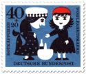 Briefmarke: Rotkäppchen gibt der Großmutter den Korb (mit Flasche)