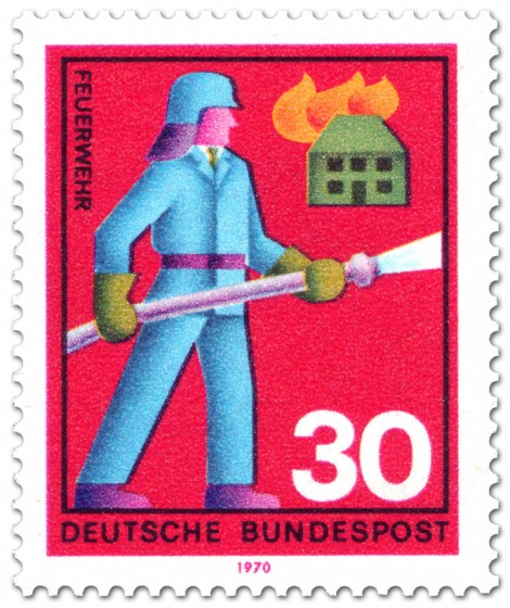 Briefmarke: Feuerwehr löscht brennendes Haus