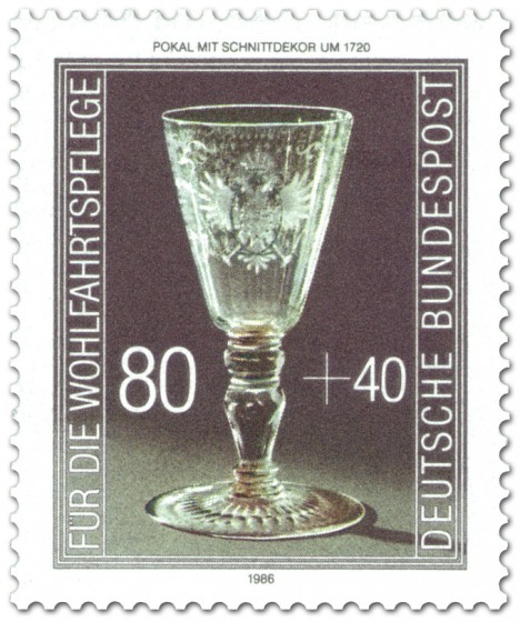 Briefmarke: Gläserner Pokal mit Schnittdekor